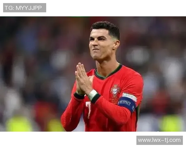 全球足球十大传奇球星手机壁纸精选 打造专属你的足球荣耀时刻